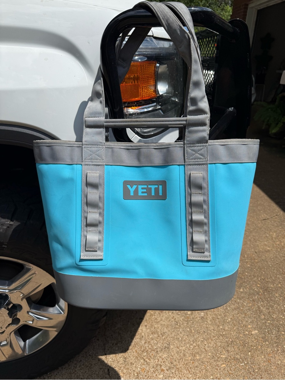 Yeti Camino 35 waterproof bag